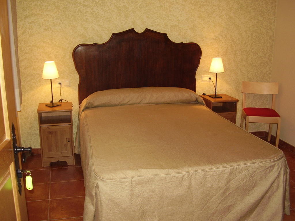 Casa De Los Diezmos Alborge Oda fotoğraf
